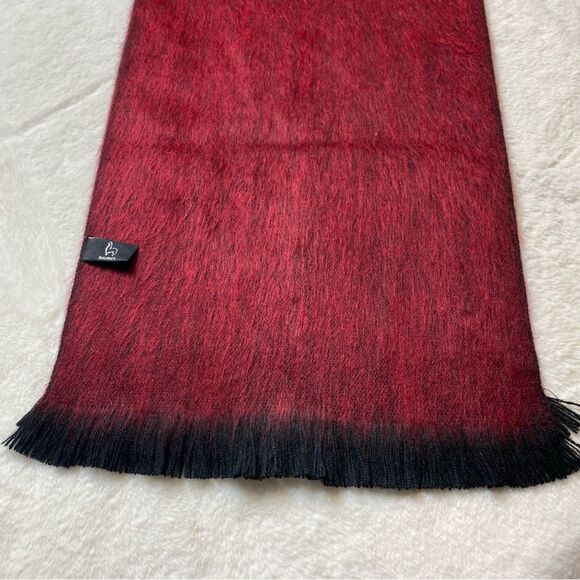 Shupaca Sapphire Red Alpaca Scarf - Picture 7 of 9
